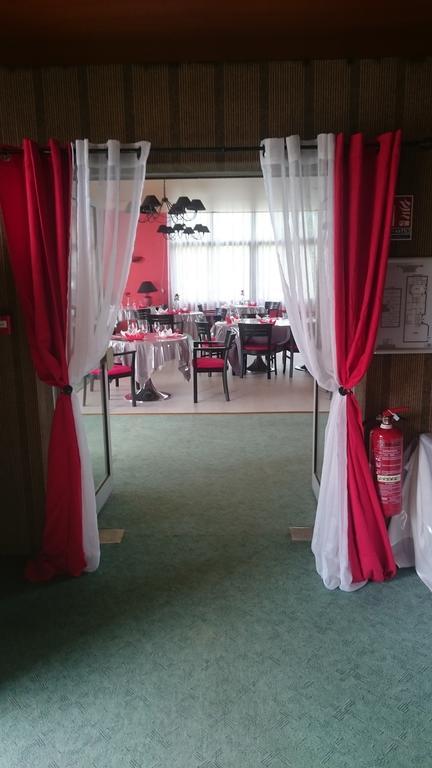 Hotel Restaurant Le Manguier Peyrat-de-Bellac Eksteriør bilde