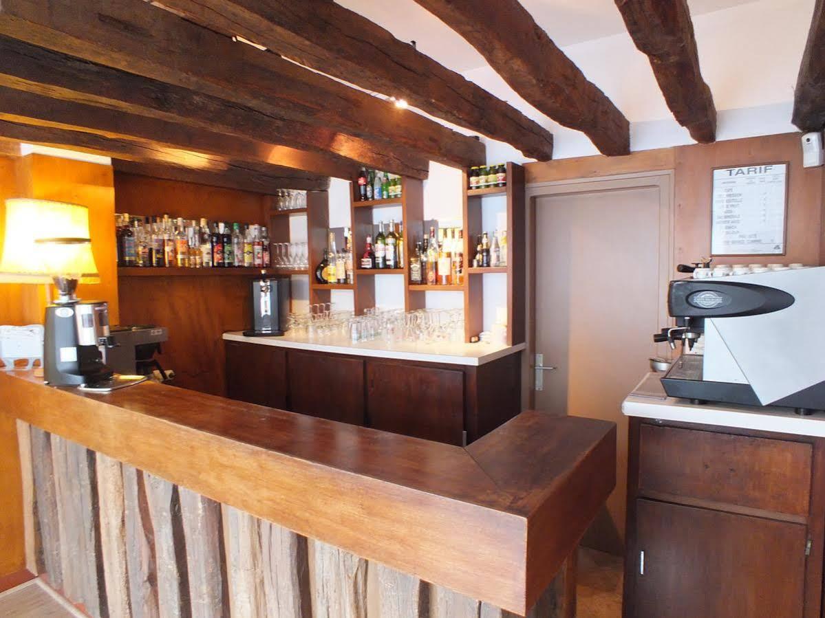 Hotel Restaurant Le Manguier Peyrat-de-Bellac Eksteriør bilde